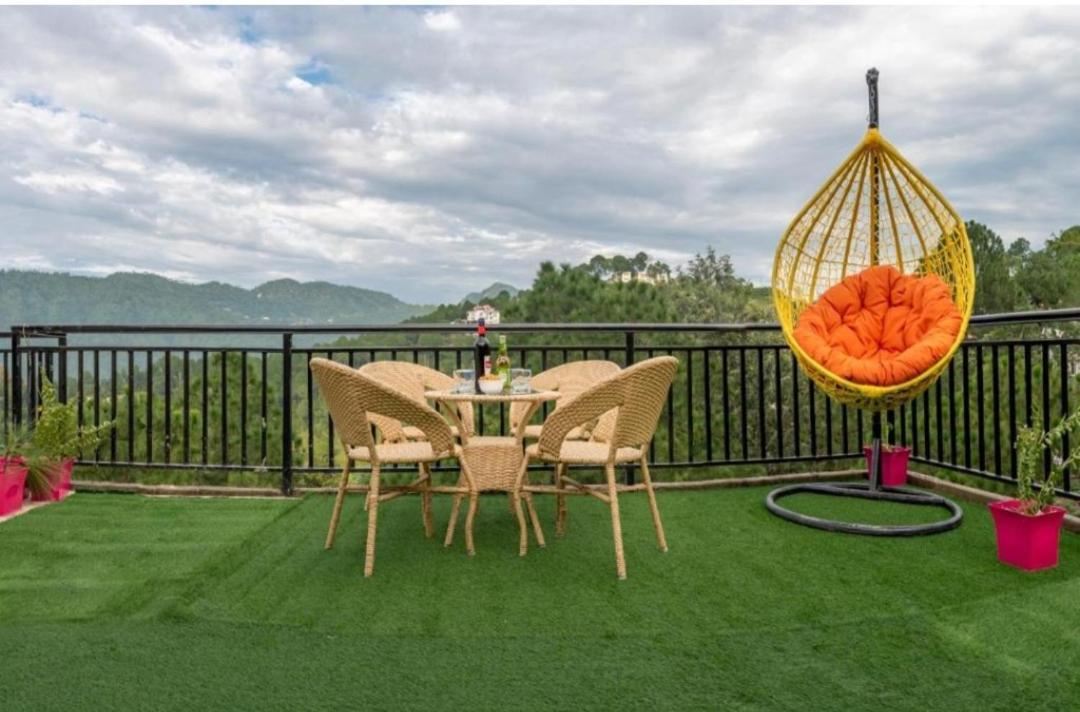 The Kasauli Western Uphills I Serviced Apartments I Pvt Balcony I Peacefull Area I By Exotic Stays Luaran gambar