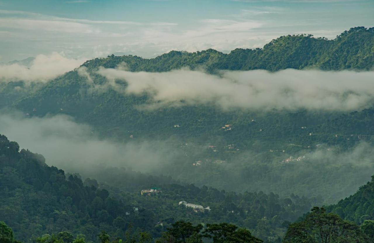 The Kasauli Western Uphills I Serviced Apartments I Pvt Balcony I Peacefull Area I By Exotic Stays Luaran gambar